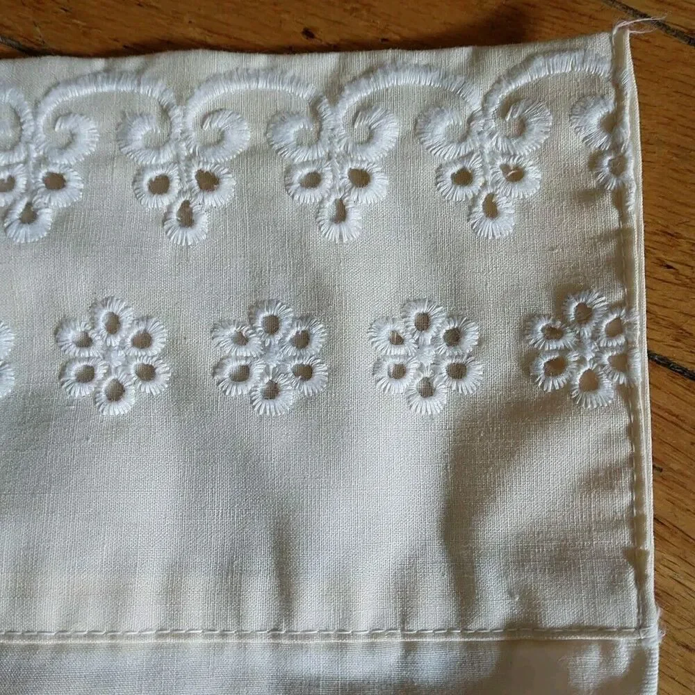 VTG Martex West Point Queen Flat Sheet Yellow Blue Flower Eyelet Percale Cottage